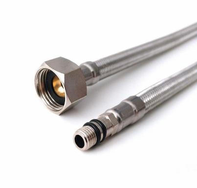 Flexible Ss E 1/8mcompx3/8fptx20